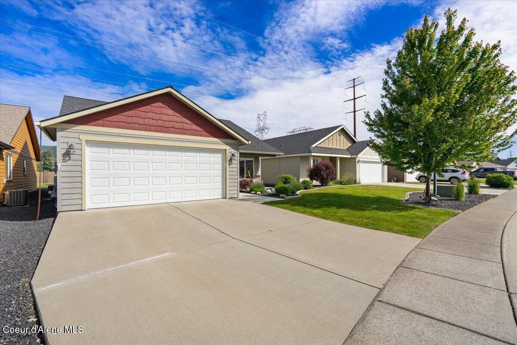 Photo of 7881 Kayak Ct, Rathdrum, ID 83858 (MLS # 26-5982)