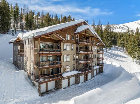 Photo of 128 Mogul Hill Hill # 303, Sandpoint, ID 83864 (MLS # 25-10125)