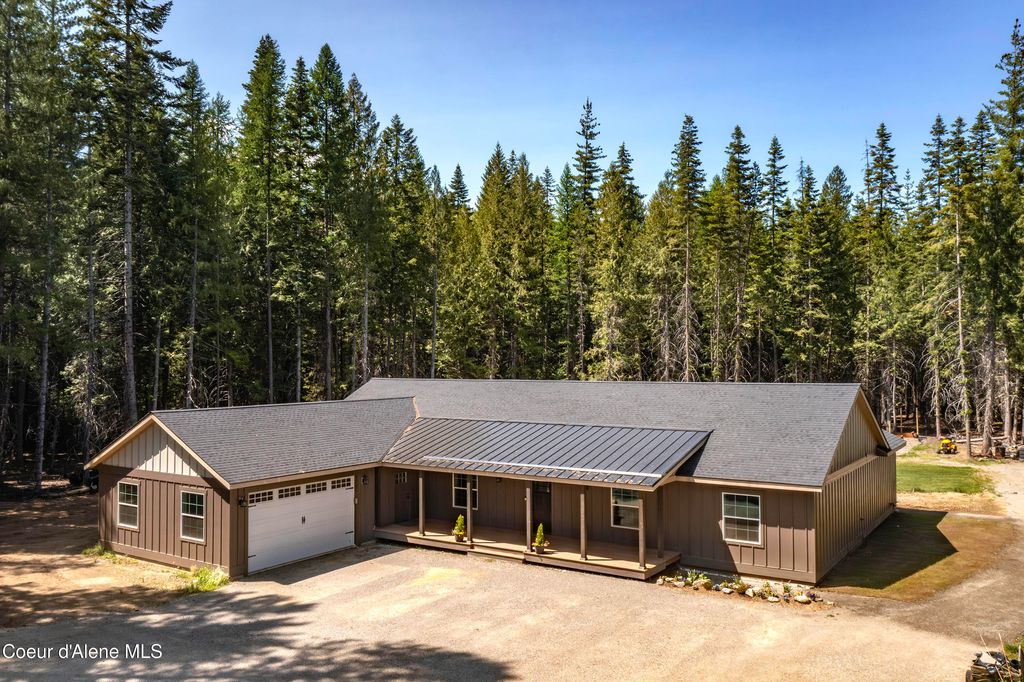 Photo of 245 Lost Creek Creek, Priest River, ID 83856 (MLS # 26-2460)