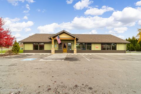 Photo of 8300 Wayne Dr, Hayden, ID 83835 (MLS # 26-1392)