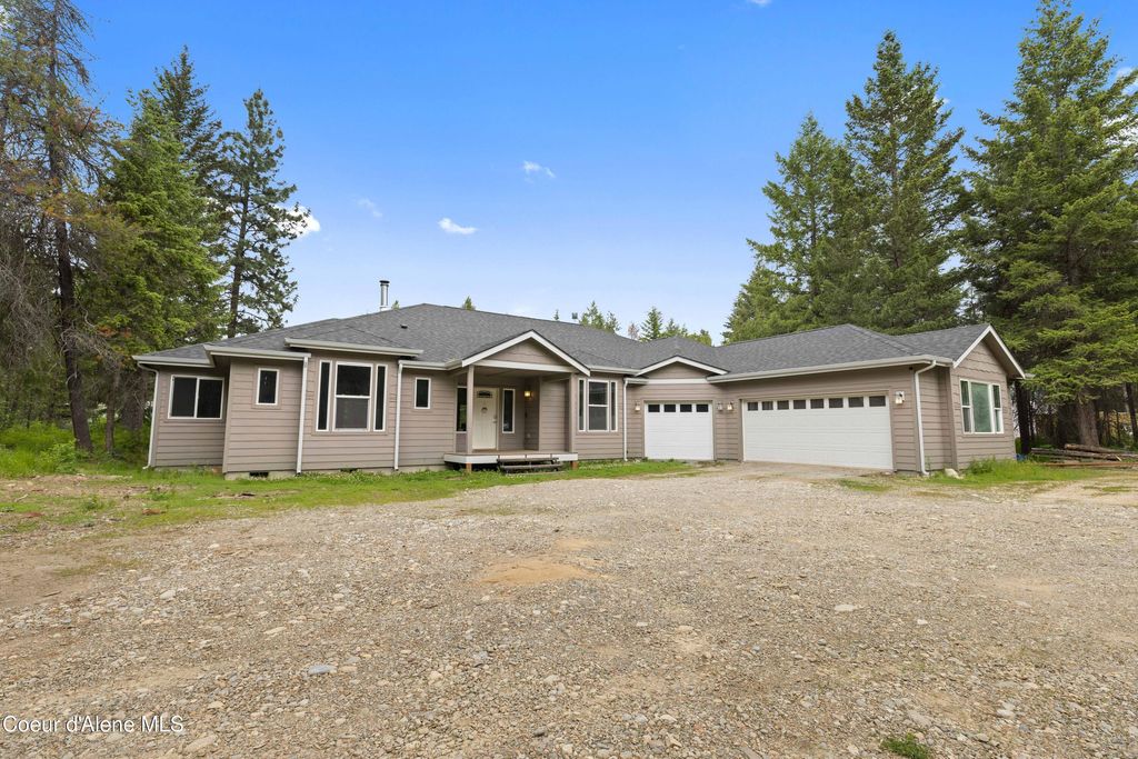 Photo of 53 Koyokuk Trl, Spirit Lake, ID 83869 (MLS # 25-5881)