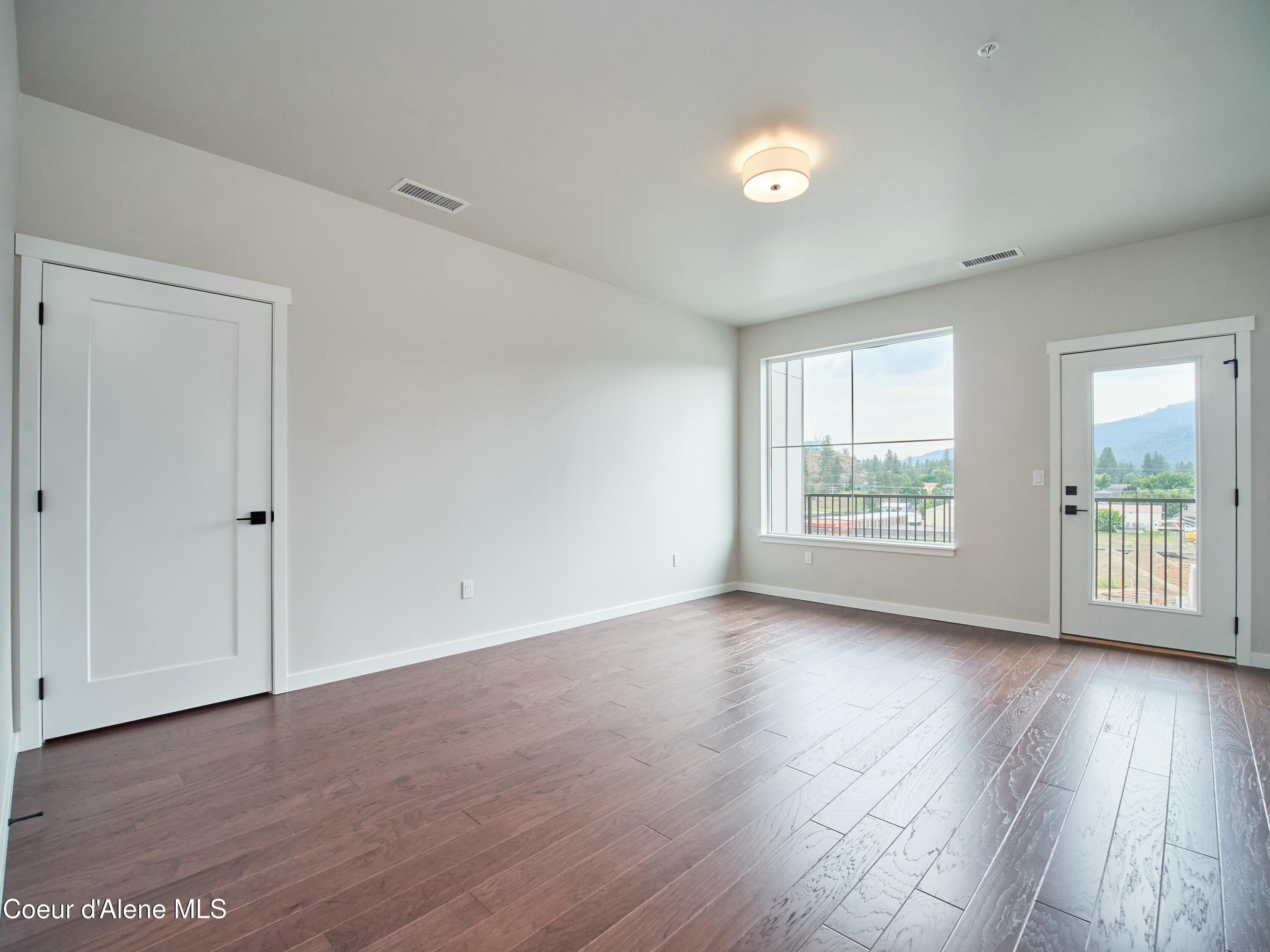 953 E Railroad Ave, Post Falls, Idaho image 23