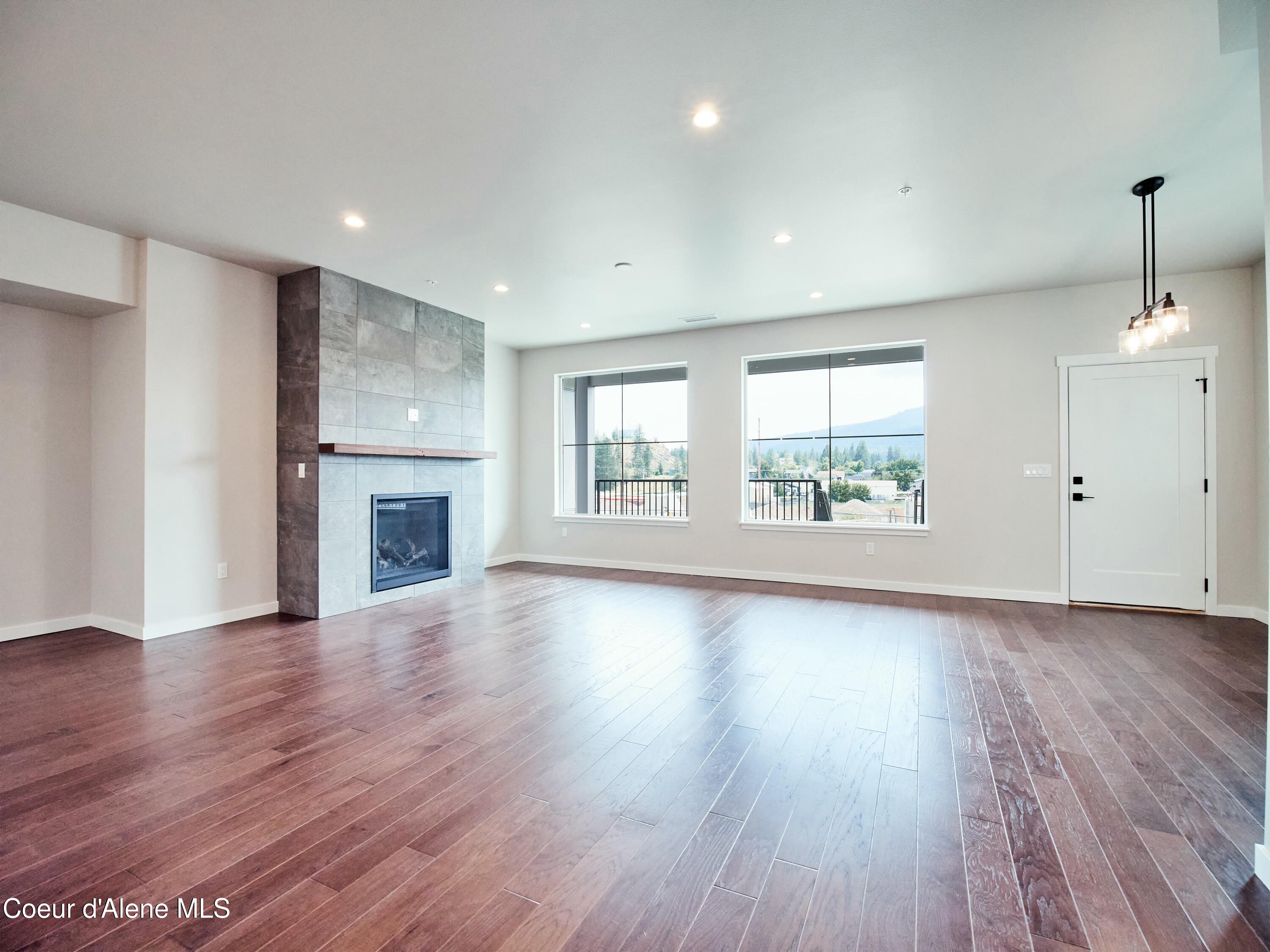953 E Railroad Ave, Post Falls, Idaho image 8