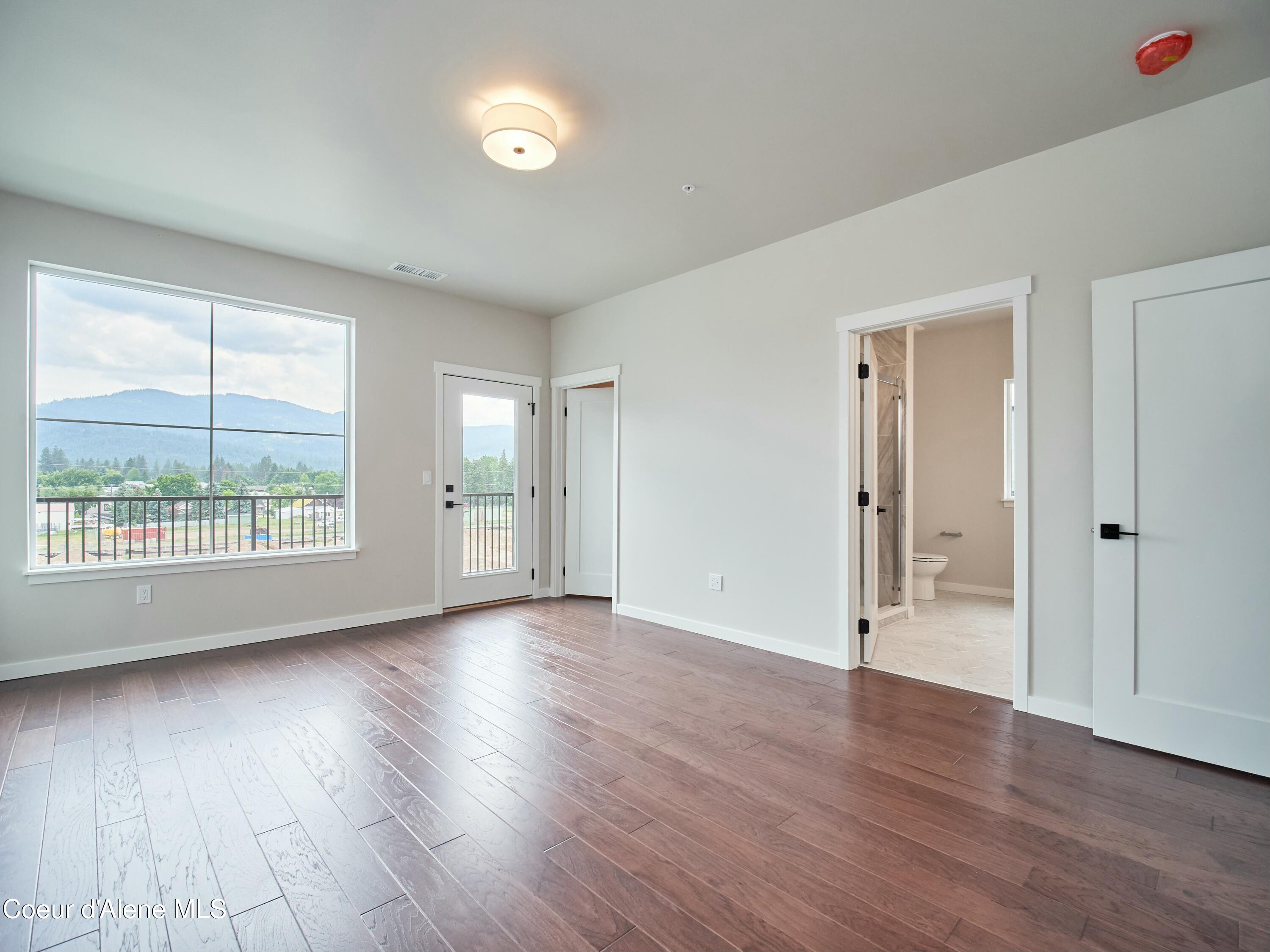 953 E Railroad Ave, Post Falls, Idaho image 24