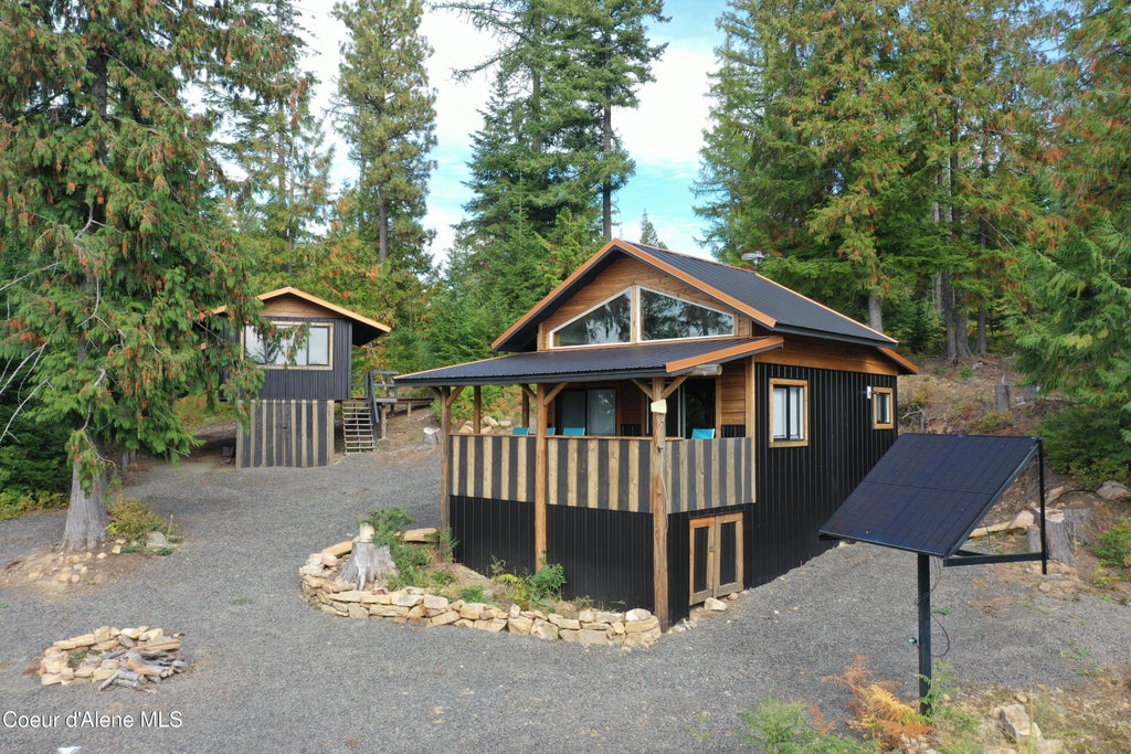 Photo of 520 High Mountain Mountain, Fernwood, ID 83830 (MLS # 26-9682)
