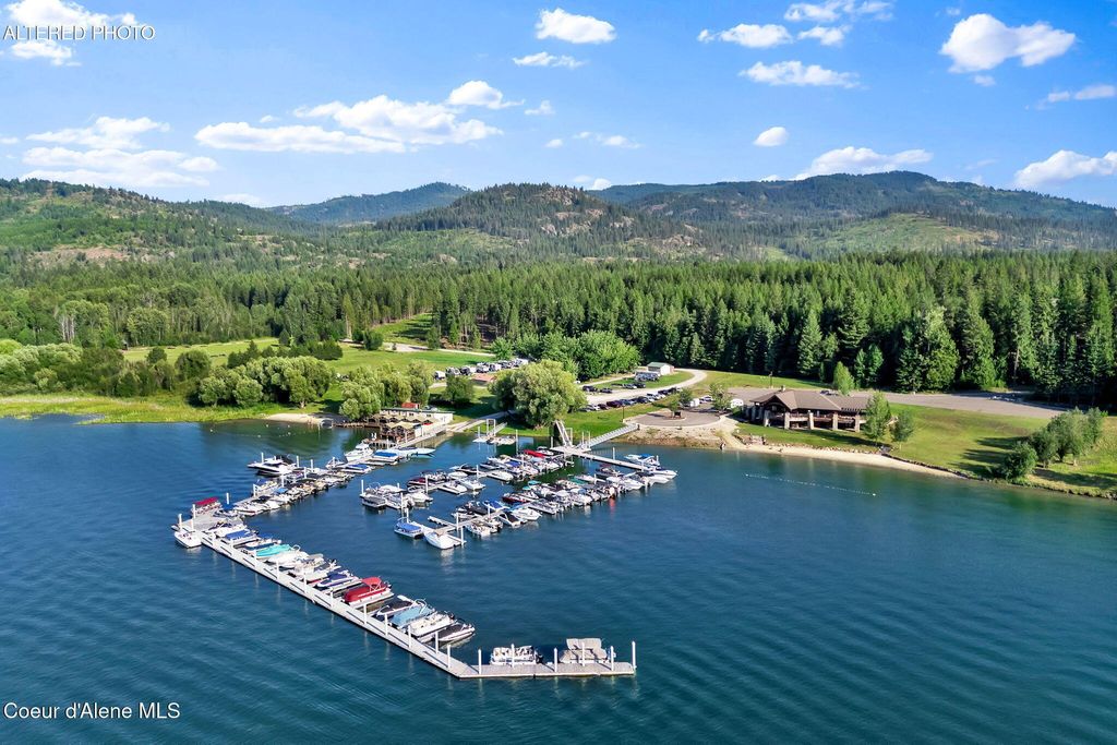 Photo of 42 Seneacquoteen, Priest River, ID 83856 (MLS # 26-4388)