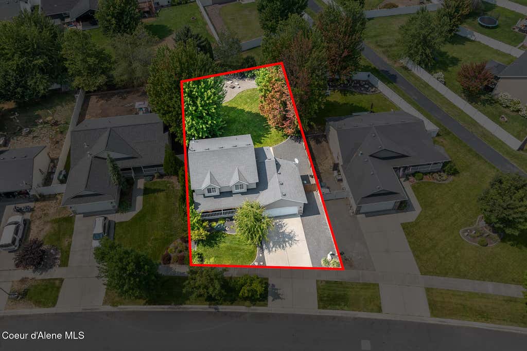 Photo of 2411 Mackenzie DR, Post Falls, ID 83854 (MLS # 26-8412)