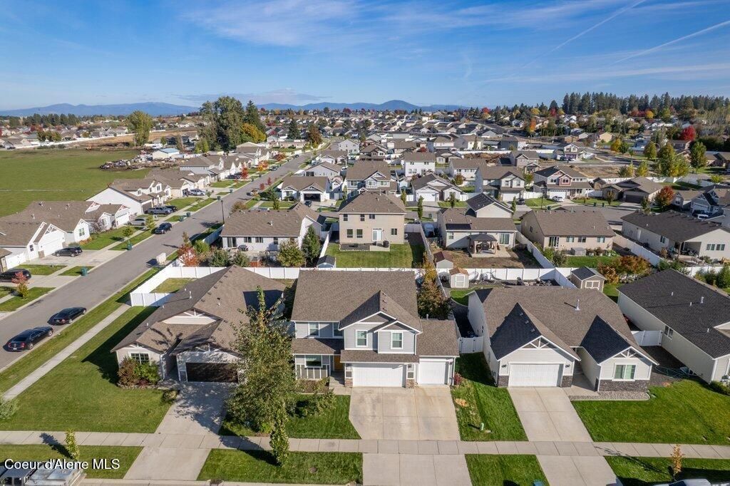 Photo of 3316 WOODFORD St, Post Falls, ID 83854 (MLS # 25-11540)