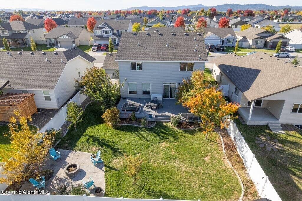 Photo of 3316 WOODFORD St, Post Falls, ID 83854 (MLS # 25-11540)