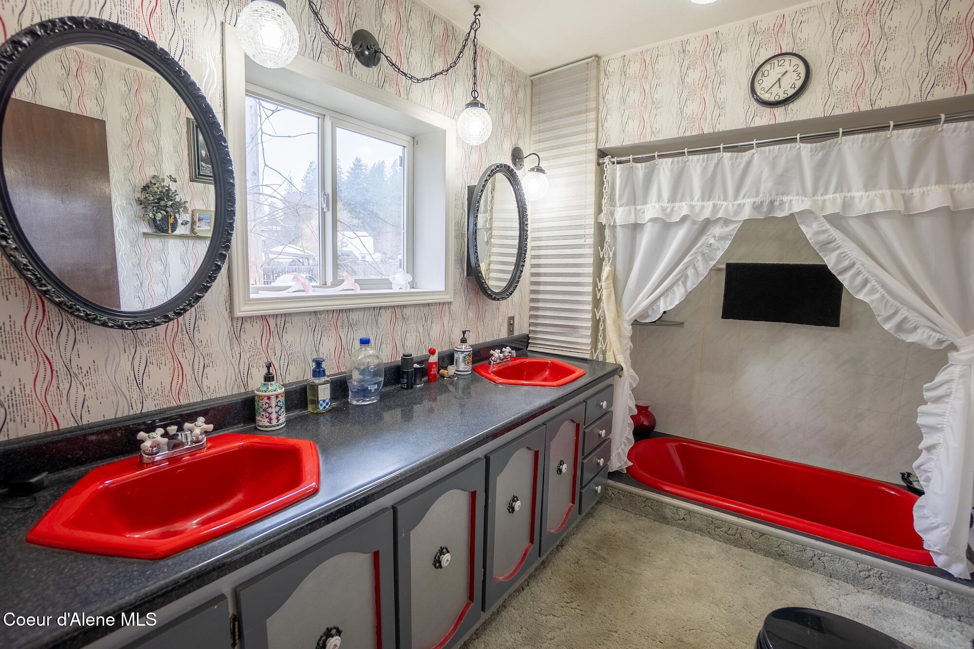 6413 S Comanche St, Bonners Ferry, Texas image 10
