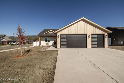 Photo of 9141 Cultivator Ave, Rathdrum, ID 83858 (MLS # 26-139)