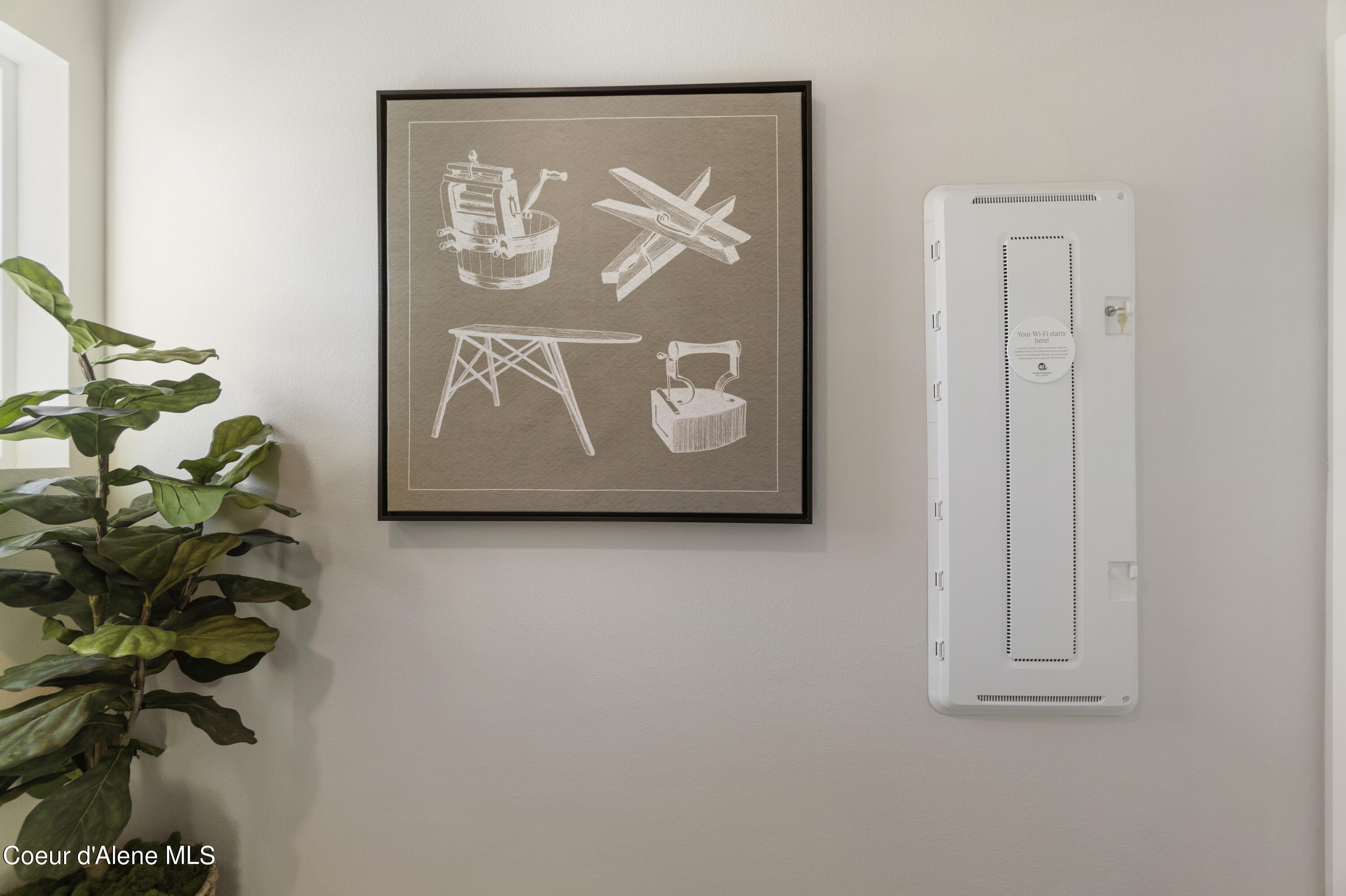 Hayden, Idaho 83835, United States, 3 Bedrooms Bedrooms, ,3 BathroomsBathrooms,Residential,Pending,60309