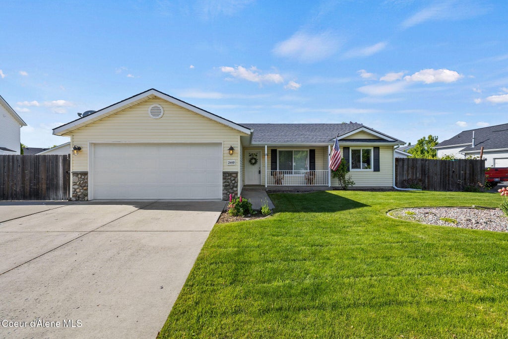 Photo of 2459 Warwick CT, Hayden, ID 83835 (MLS # 26-9808)