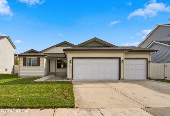 1534 N PYROCLAST ST, POST FALLS, ID 83854 - Image 85fa7ad68eb445bd6ae3ddaa62ce64cf/654320889