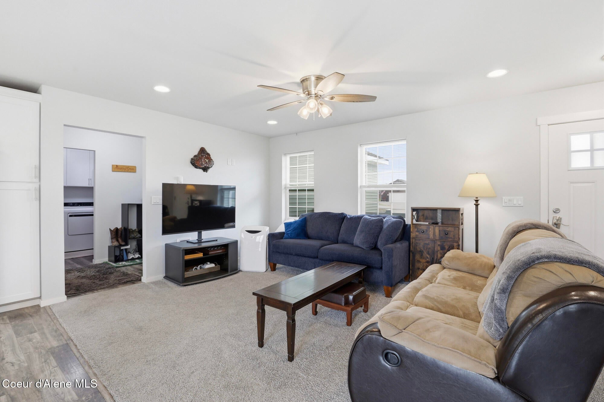 4_516 solar rd