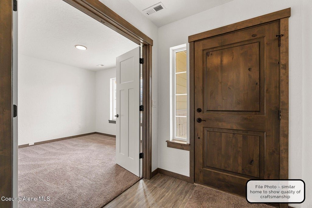 Photo of Lt 3 Blk 2 Valley, Oldtown, ID 83822 (MLS # 26-2441)