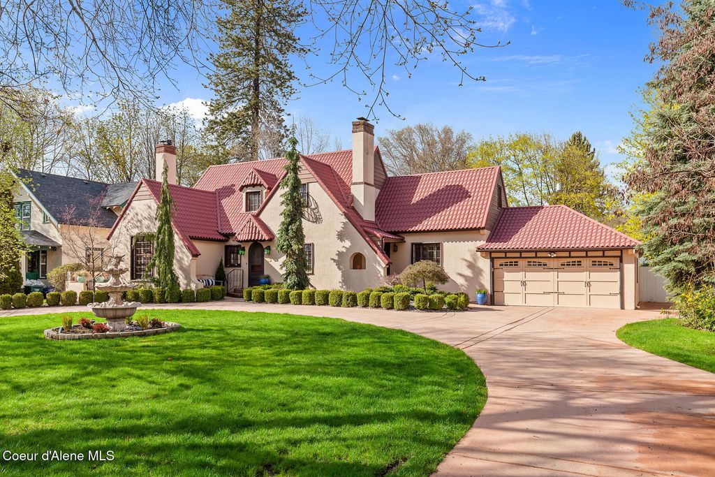 Photo of 515 Foster Ave, Coeur dAlene, ID 83814 (MLS # 26-3611)