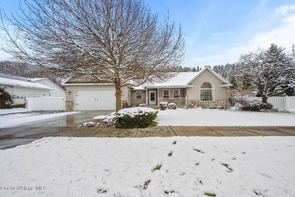 Photo of 5550 Sapling St. St, Coeur dAlene, ID 83815 (MLS # 25-11424)