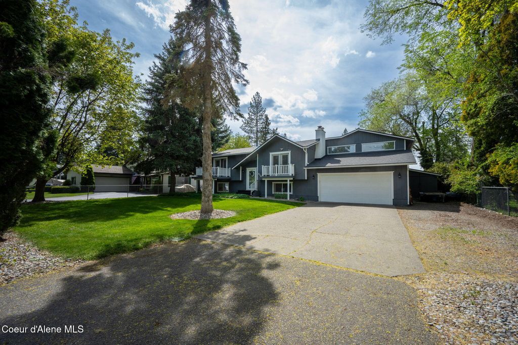 Photo of 5155 Ezy St, Coeur dAlene, ID 83815 (MLS # 26-3617)