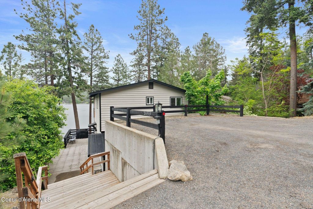 Photo of 24519 Tum Tum Dr, Liberty Lake, WA 99019 (MLS # 26-2117)