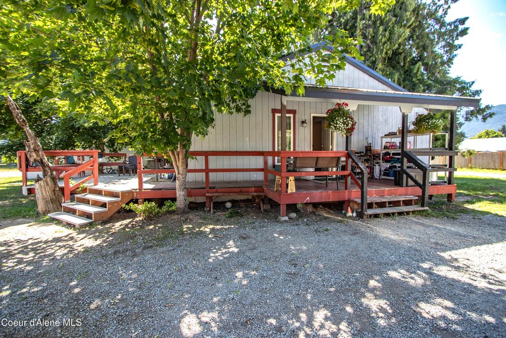 Photo of 517/555 Stephen St, Clark Fork, ID 83811 (MLS # 25-11321)