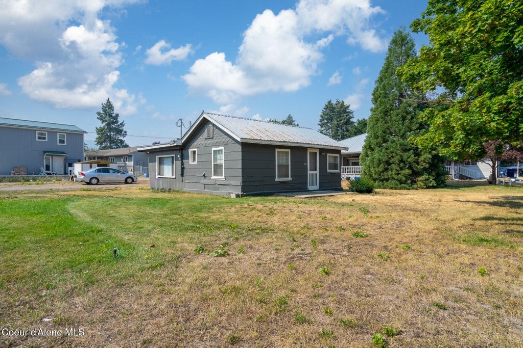 Photo of 210 11th, Post Falls, ID 83854 (MLS # 26-10005)