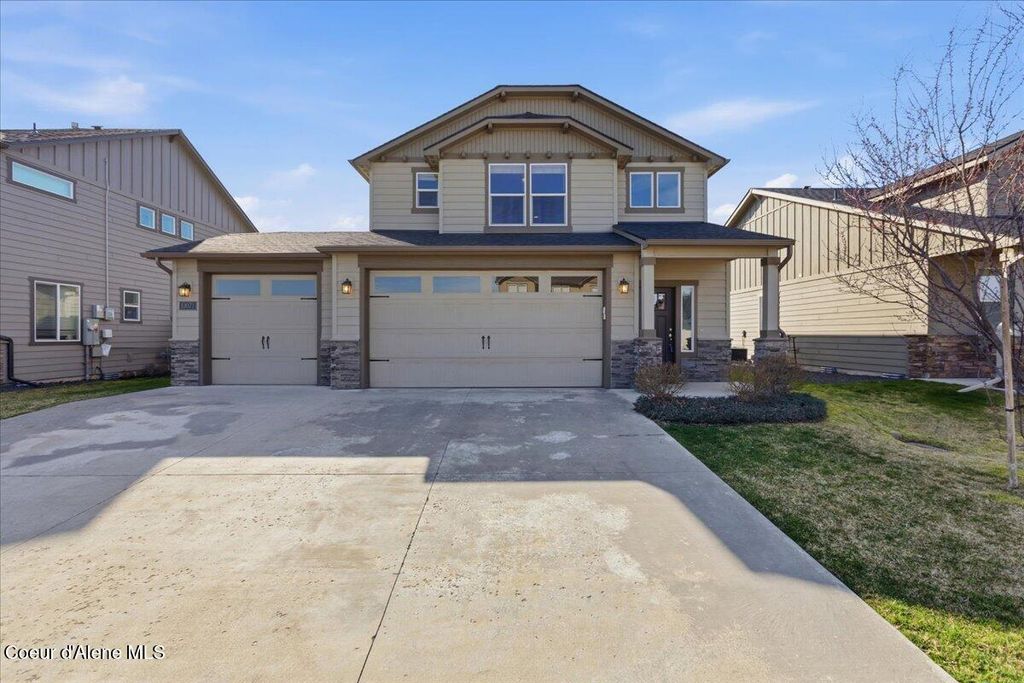 Photo of 13071 LOVELAND Way, Hayden, ID 83835 (MLS # 26-2851)