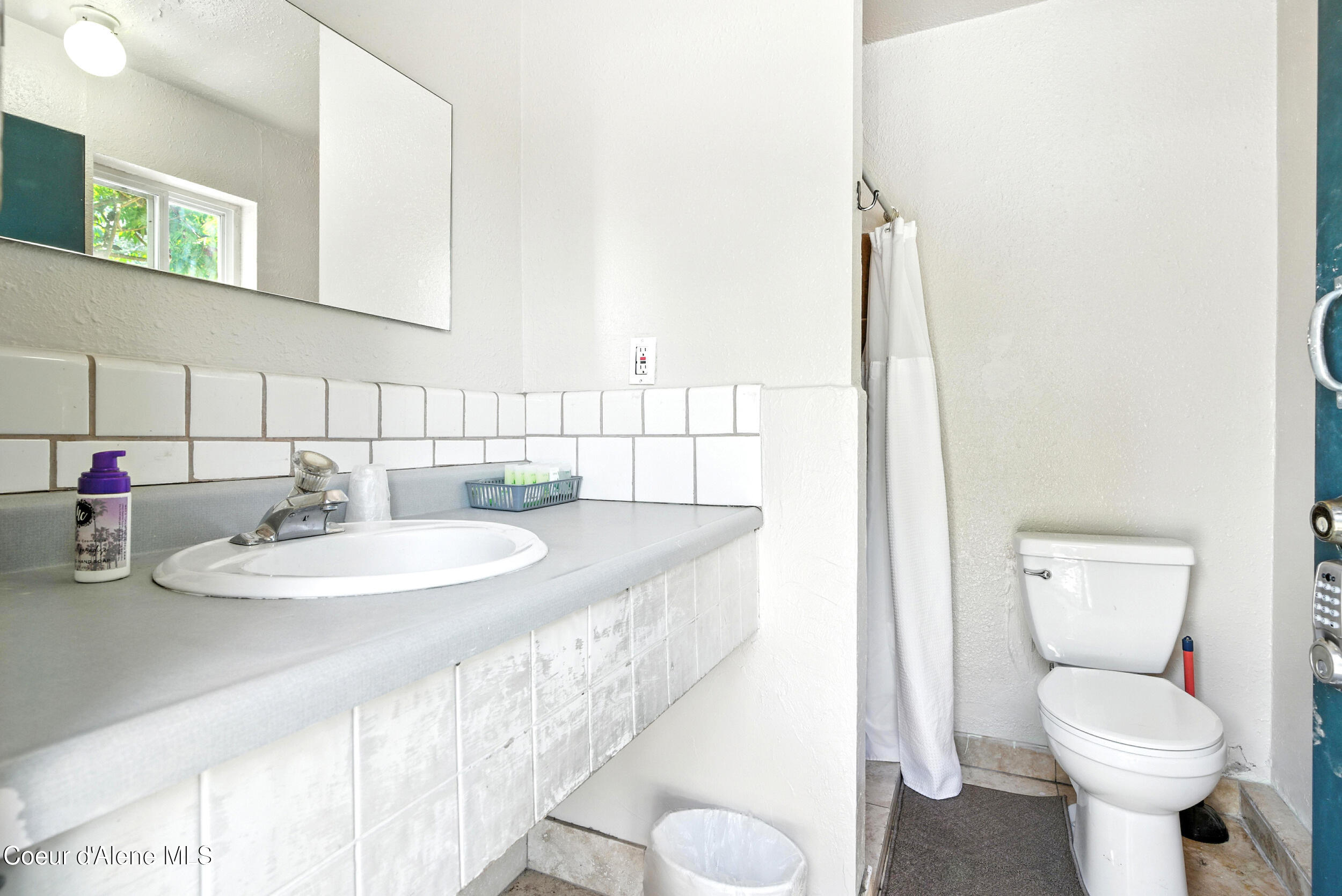 Bonners Ferry, Idaho 83805, United States, ,Commercial,Active,172964