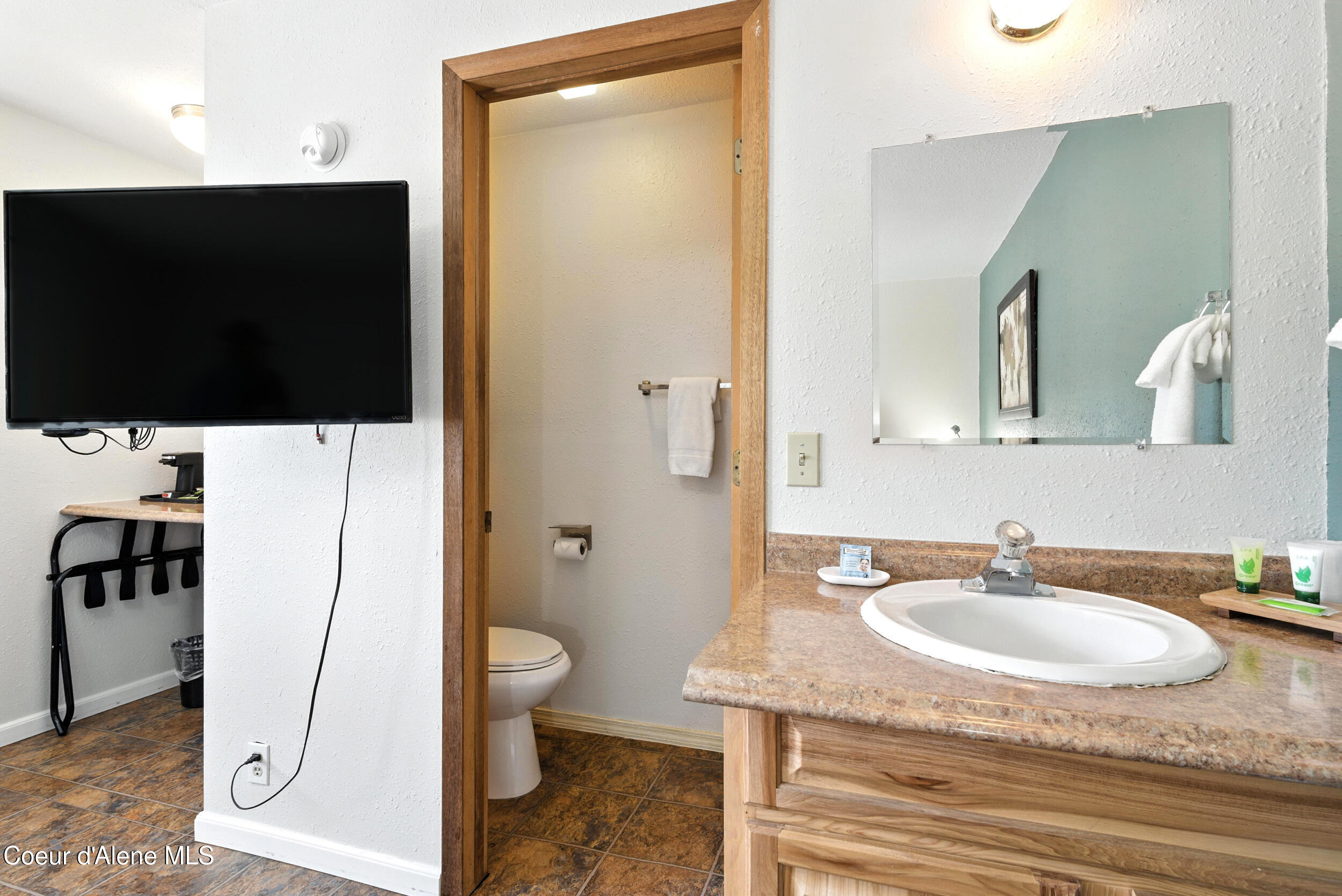 Bonners Ferry, Idaho 83805, United States, ,Commercial,Active,172964