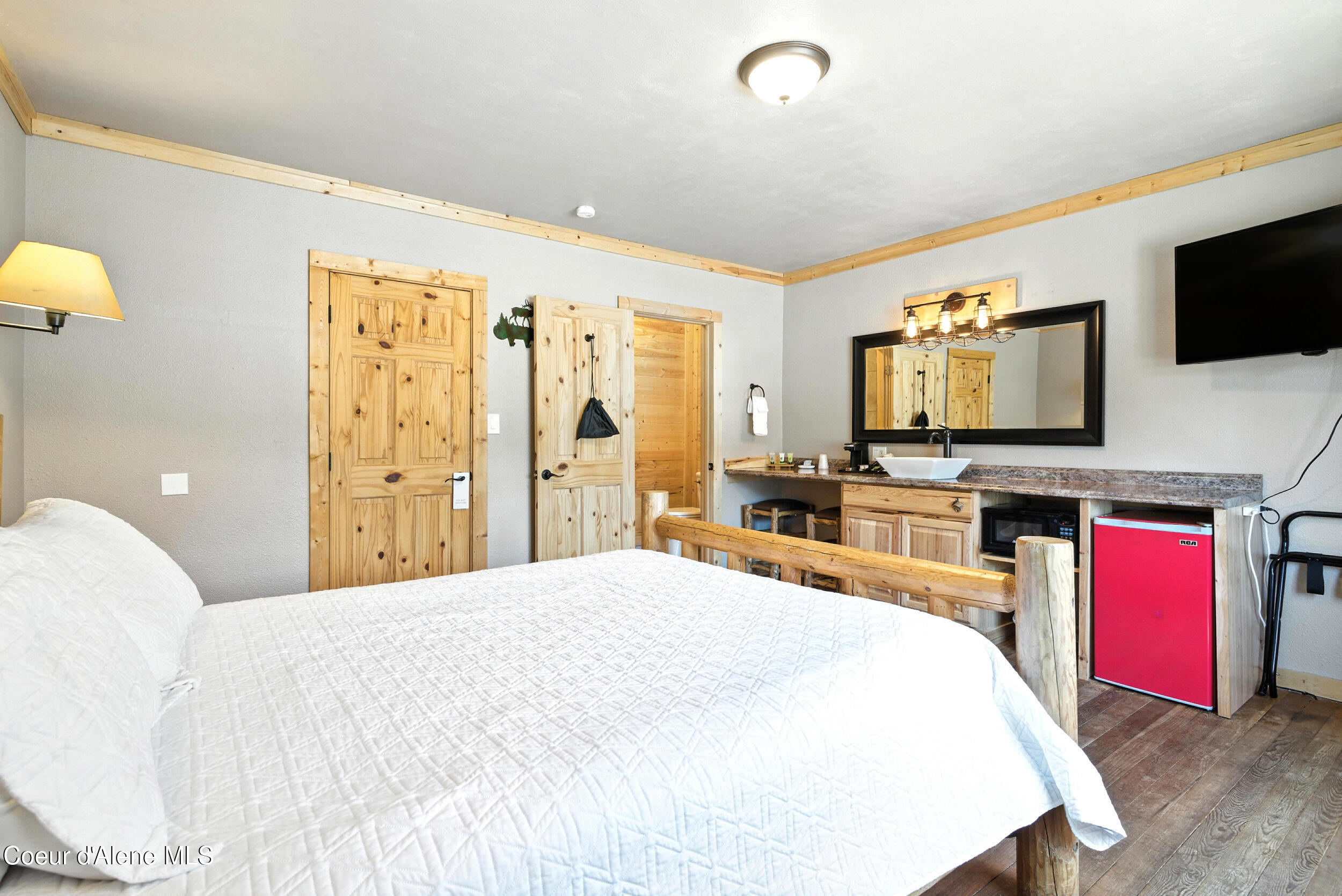 Bonners Ferry, Idaho 83805, United States, ,Commercial,Active,172964