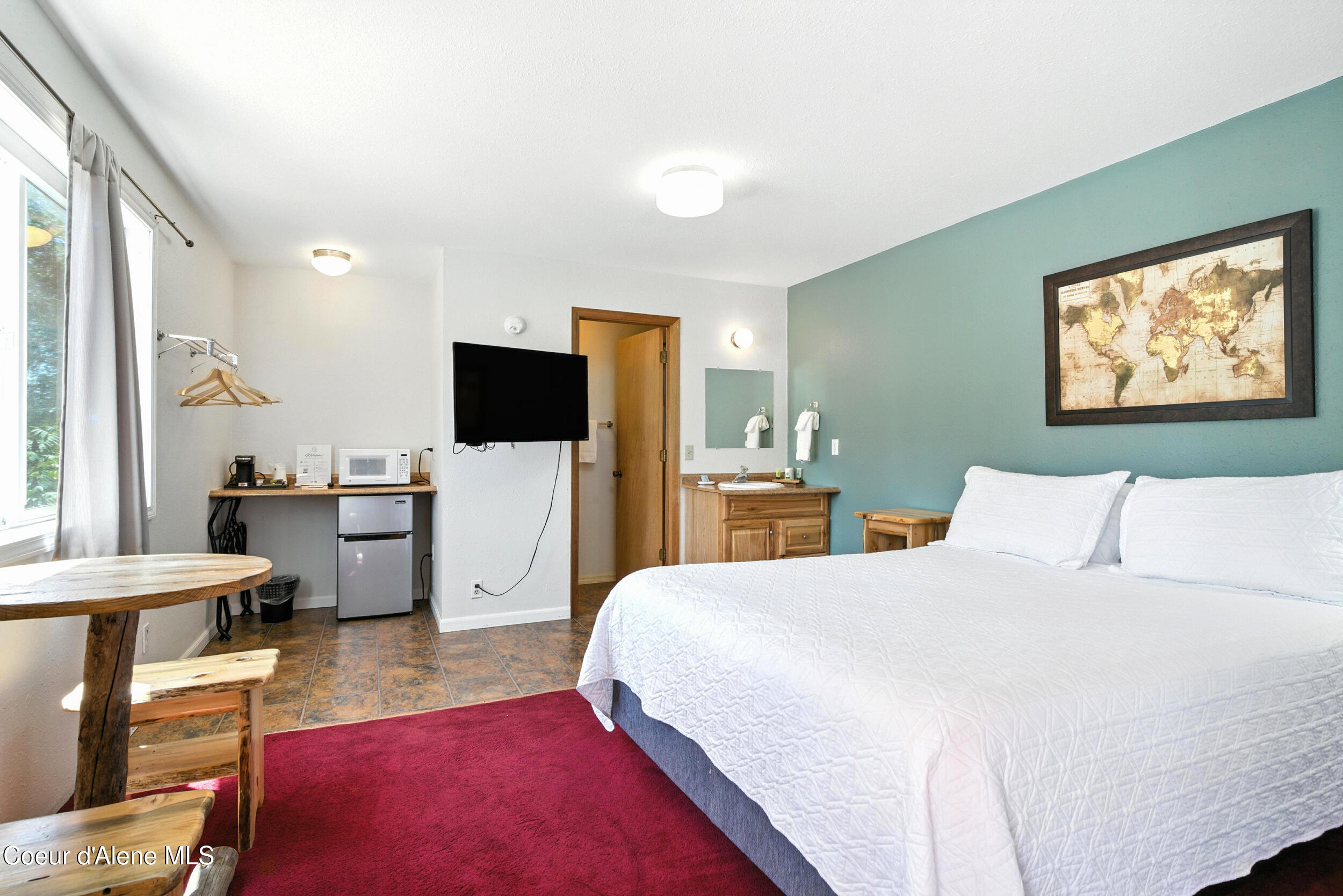 Bonners Ferry, Idaho 83805, United States, ,Commercial,Active,172964