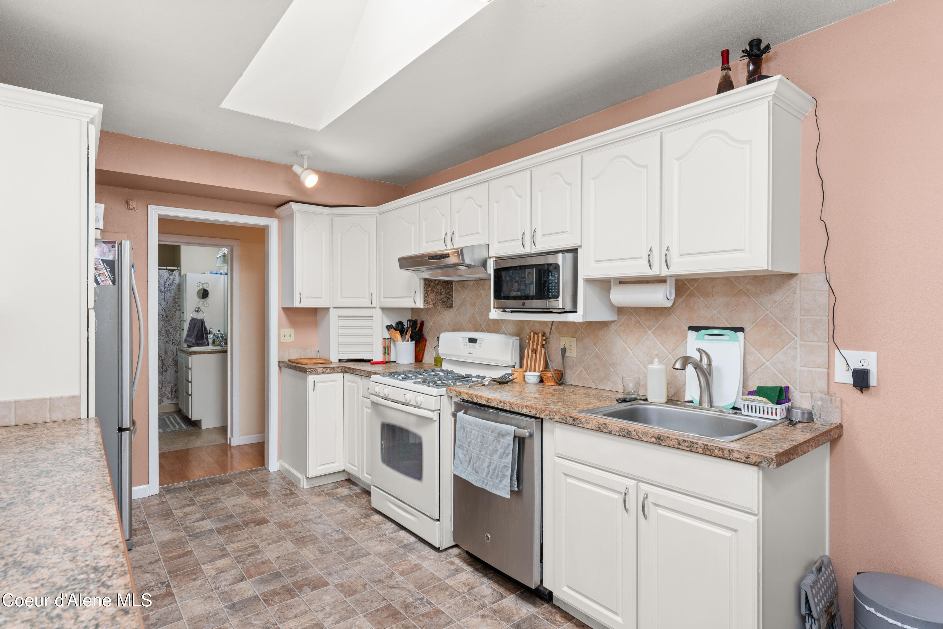 2450 N Ridgeview Dr, Post Falls, Alaska image 12