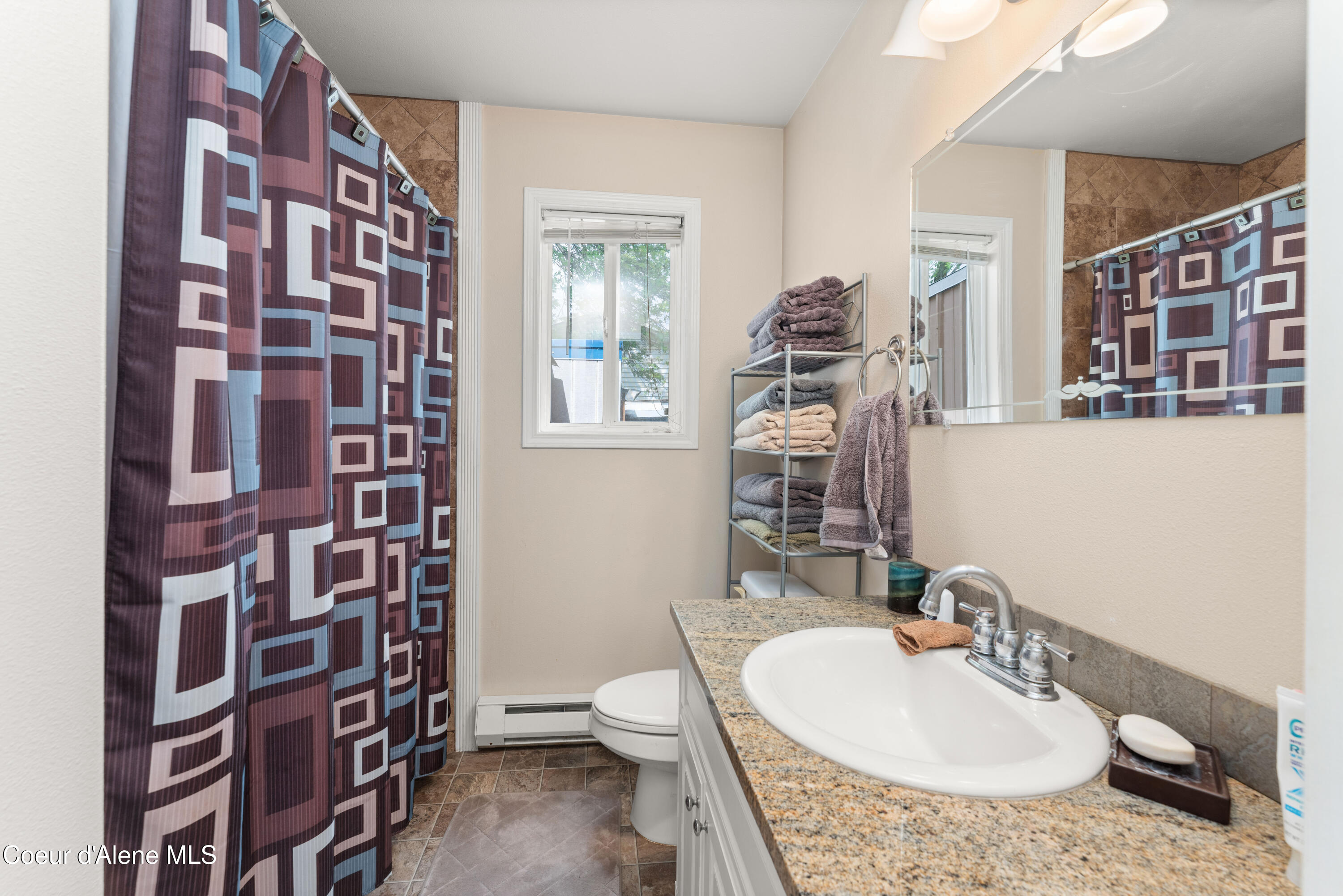 2450 N Ridgeview Dr, Post Falls, Alaska image 19