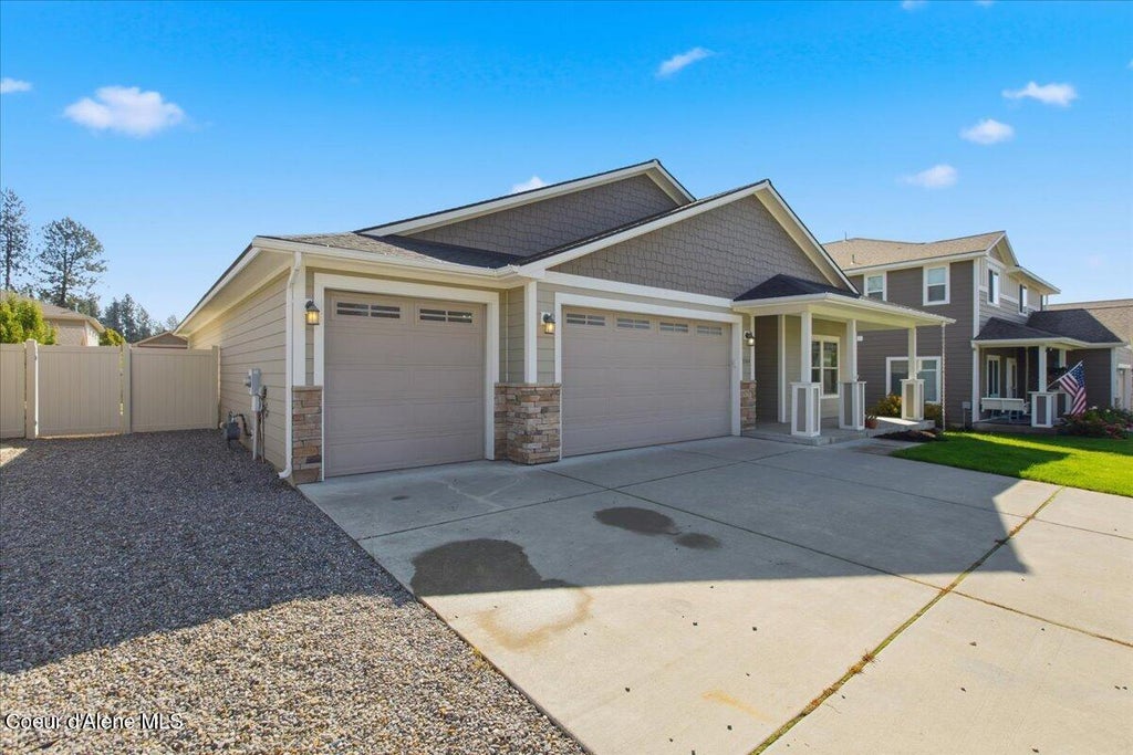 Photo of 3364 Sherwood DR, Coeur dAlene, ID 83815 (MLS # 26-9256)