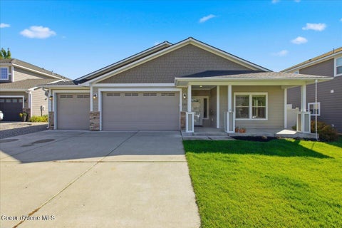 Photo of 3364 Sherwood DR, Coeur dAlene, ID 83815 (MLS # 26-9256)