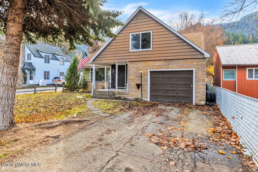 Photo of 1265 Mullan, Osburn, ID 83849 (MLS # 25-11204)