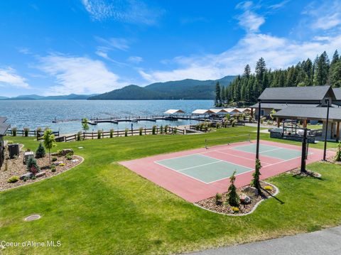 Condo For Sale - 21 Fremont Ln #B13<br/> Nordman, ID 83848