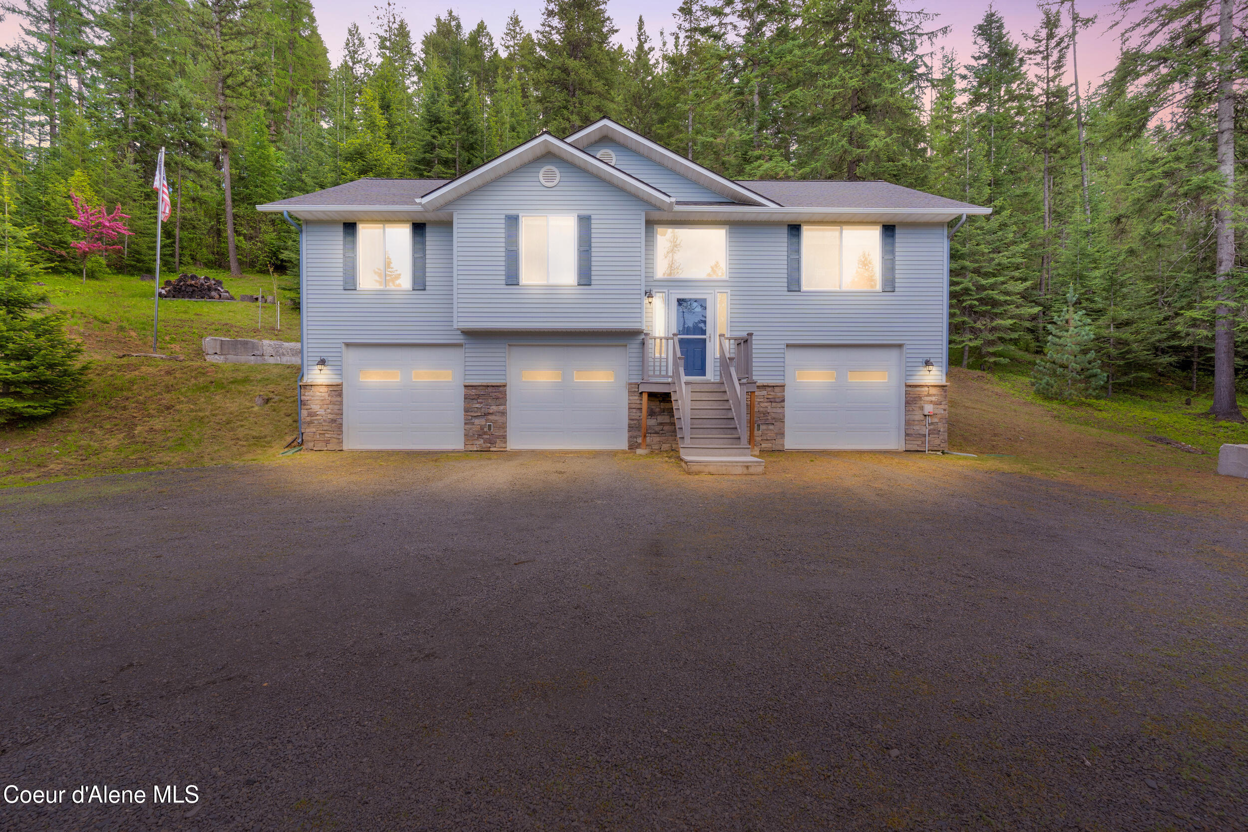 5340 W Hull Lp, Coeur d'Alene, Idaho image 1