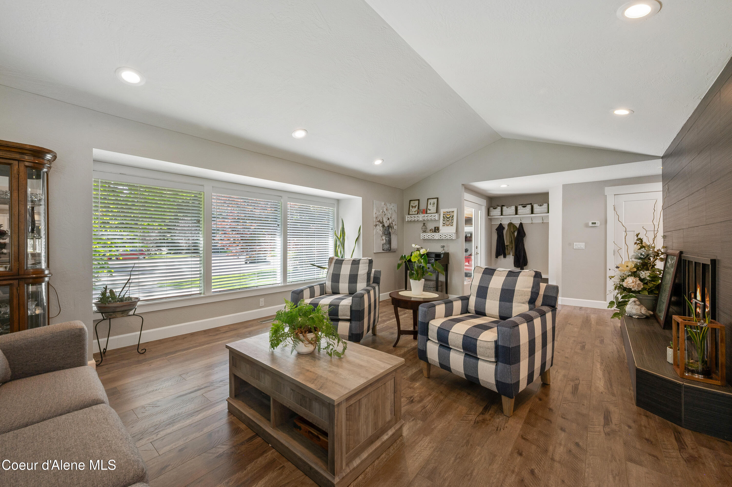 3593 W Fairway Dr, Coeur d'Alene, Alaska image 11