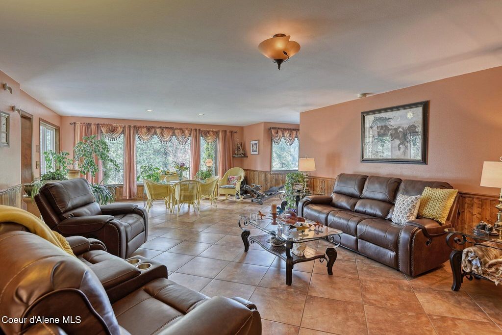 Photo of 2885 FOLSOM RIDGE Ridge, Coeur dAlene, ID 83814 (MLS # 25-4258)