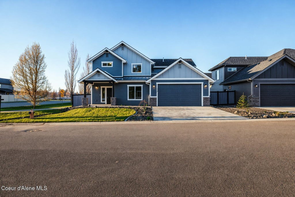 Photo of 8429 SNOWFLAKE Ln, Hayden, ID 83835 (MLS # 26-9250)