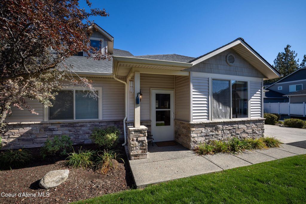 Photo of 1365 MORDYL Loop, Post Falls, ID 83854 (MLS # 25-10254)