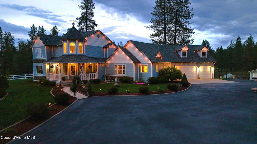 Photo of 404 Daisy LN, Medical Lake, WA 99022 (MLS # 26-8550)