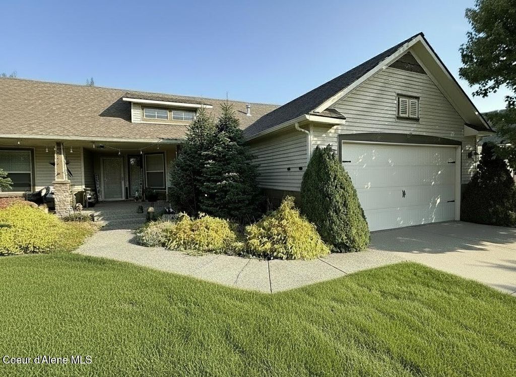 Photo of 2885 MULBERRY Ct, Hayden, ID 83835 (MLS # 25-9861)