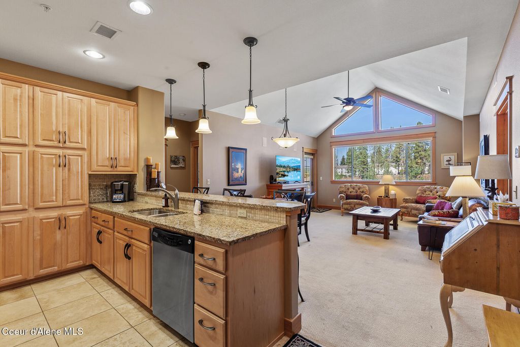 Photo of 2151 MAIN St #349, Coeur dAlene, ID 83814 (MLS # 25-9570)