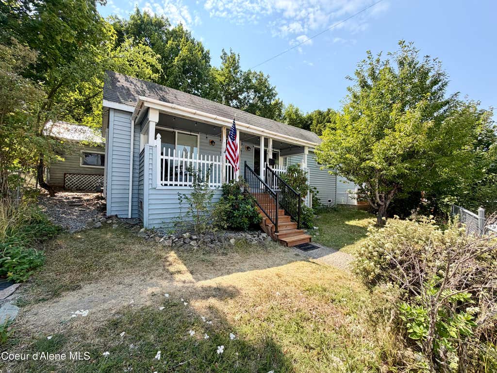 Photo of 323 Park AVE, Kellogg, ID 83837 (MLS # 26-8587)