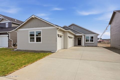 Photo of 3281 Pale Fox St, Post Falls, ID 83854 (MLS # 26-6213)