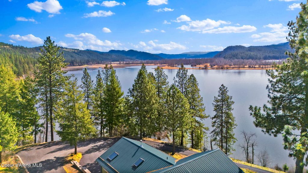 Photo of 1611 Round Lake Lake, St. Maries, ID 83861 (MLS # 26-2748)