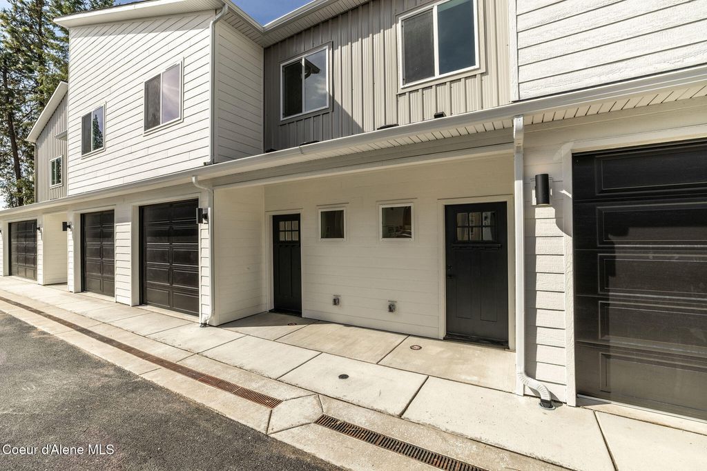 Photo of 3701 Torrey Pine Pine, Coeur dAlene, ID 83815 (MLS # 25-10148)