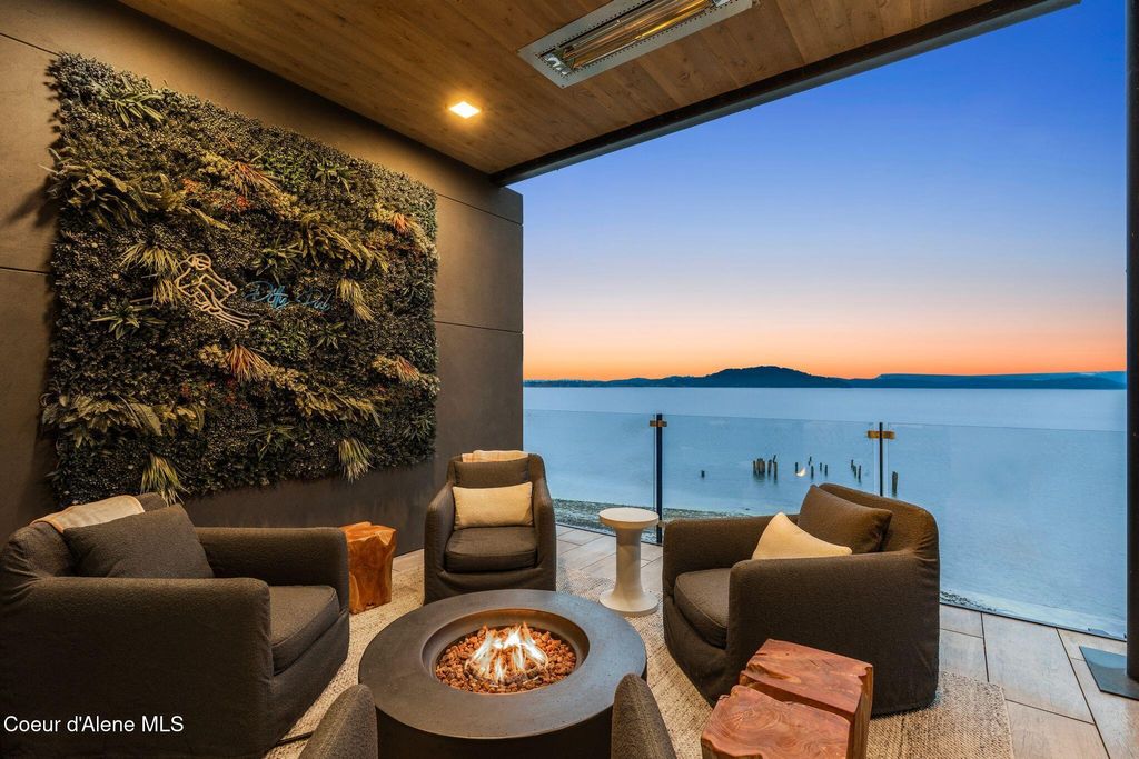 Photo of 802 Sandpoint Ave Ave #8104, Sandpoint, ID 83864 (MLS # 25-11561)